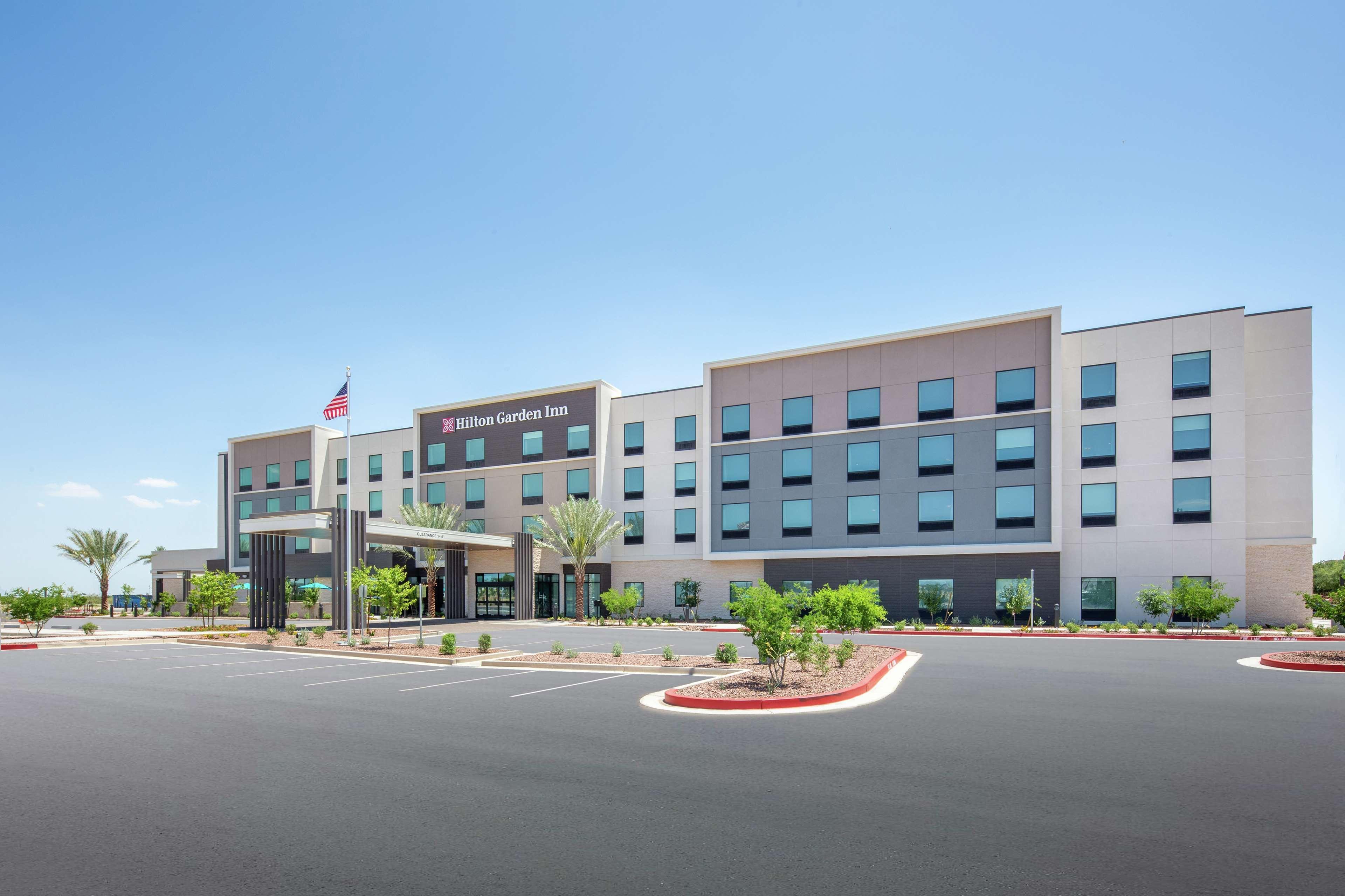 Hilton Garden Inn Surprise Phoenix Экстерьер фото